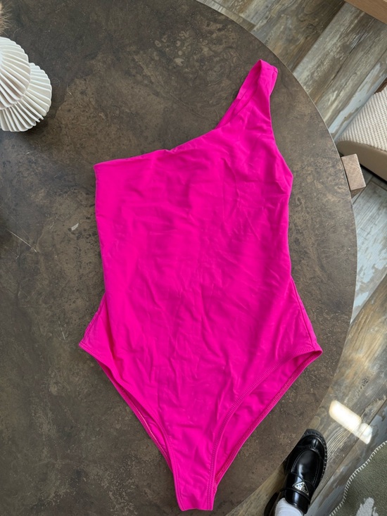 Reformation Other - Reformation One-Shoulder One-Piece Swimsuit - Hot Pink